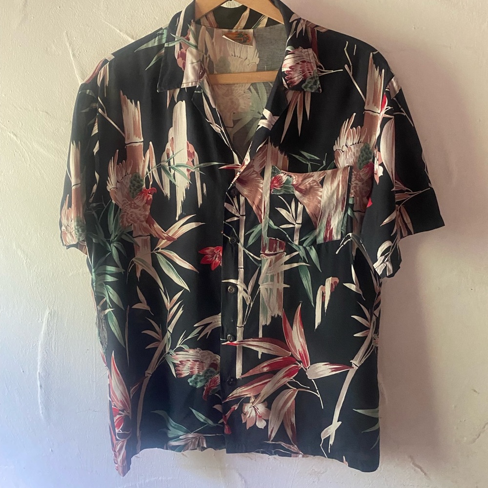 Vintage Hawaiian shirt with birds and bamboo